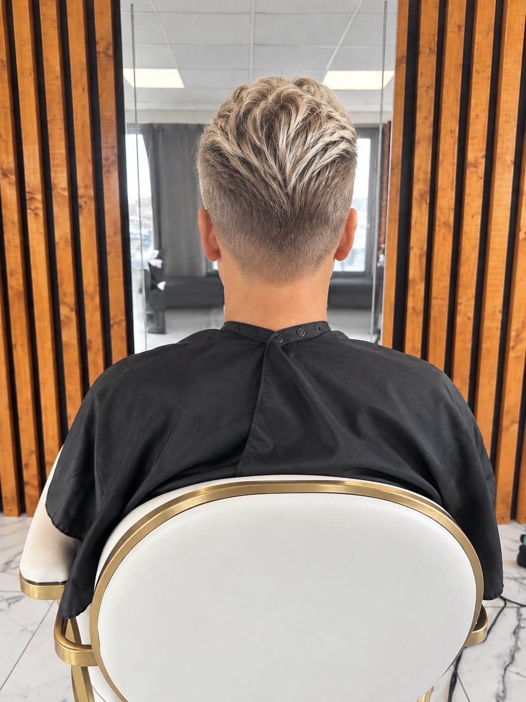 Men's - Wash & Haircut